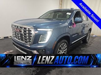 Used 2026 GMC Yukon Denali w/ Sun & Power Step Package AWD/4WD video 1