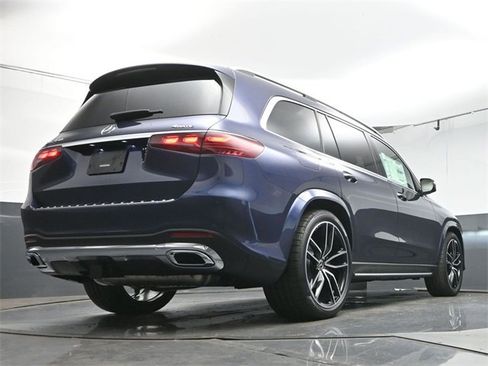 New 2026 Mercedes-Benz GLS 450 4MATIC image 39