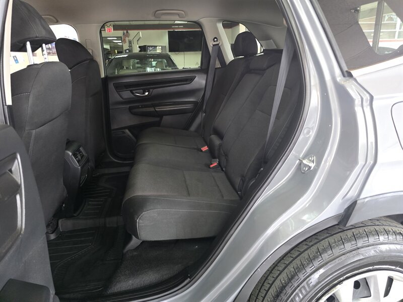 Used 2025 Honda CR-V LX image 11