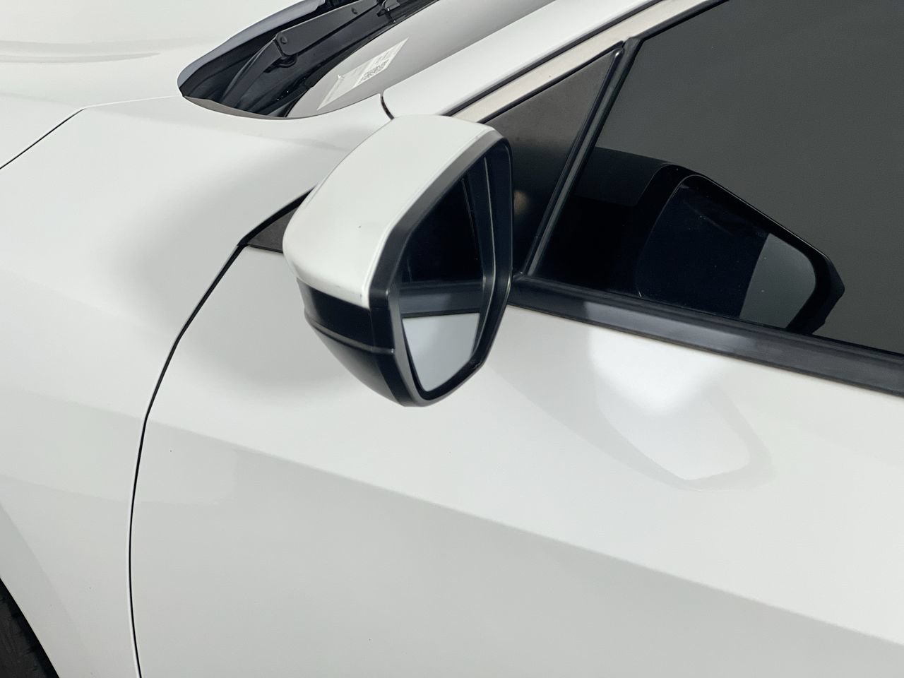 Used 2020 Honda Civic EX image 6