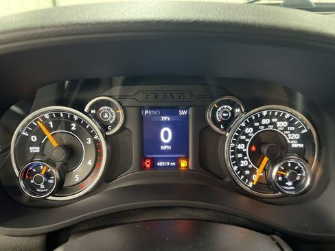 Used 2021 RAM 2500 Big Horn AWD/4WD image 12