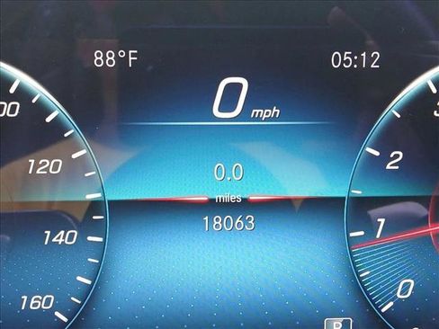 Used 2022 Mercedes-Benz E 350 Sedan image 11