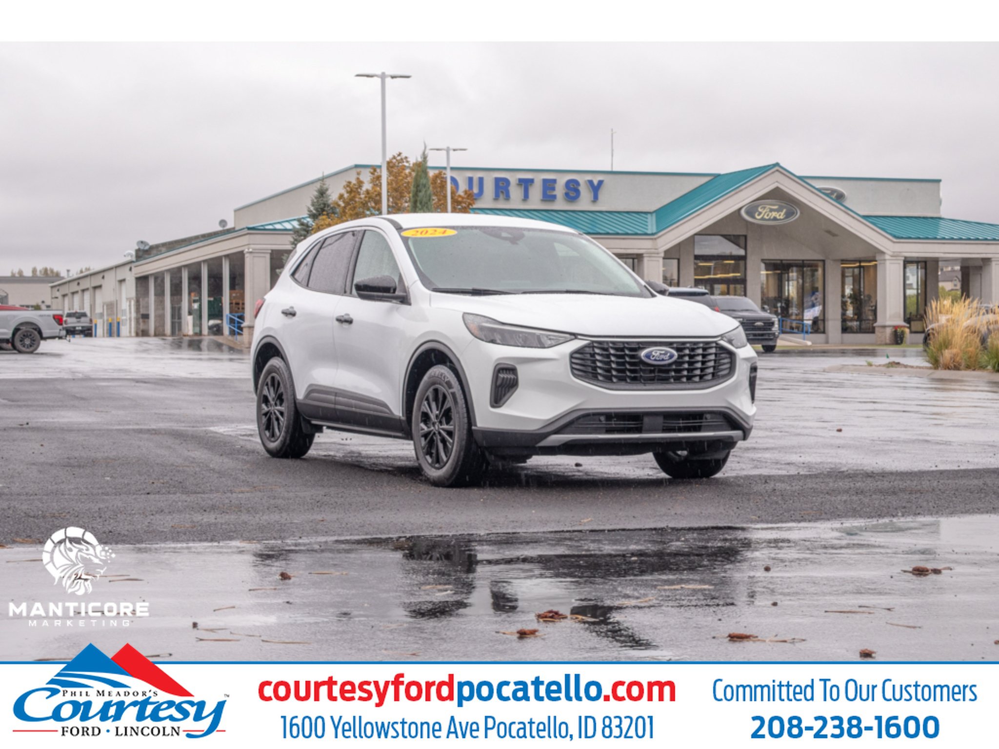 Used 2024 Ford Escape Active AWD/4WD image 1