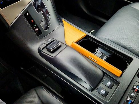 Used 2015 Lexus RX 450h FWD image 17