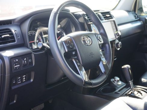 Used 2020 Toyota 4Runner Nightshade image 37