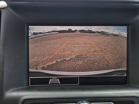 Used 2023 GMC Terrain SLE FWD image 12