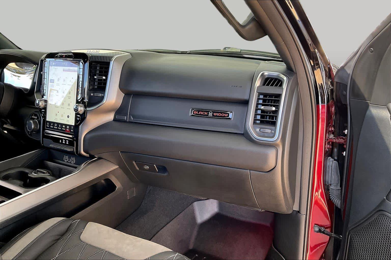 Used 2025 RAM 1500 Big Horn AWD/4WD image 18