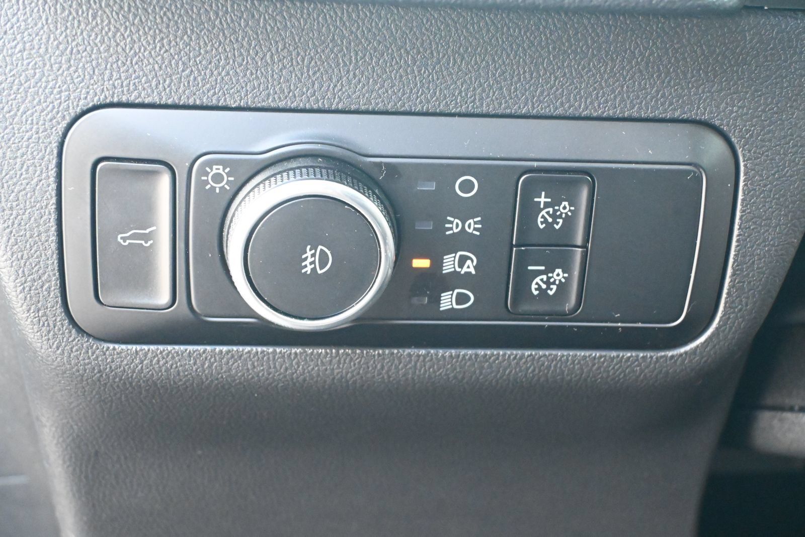 Used 2025 Ford Escape ST-Line Select AWD/4WD image 10