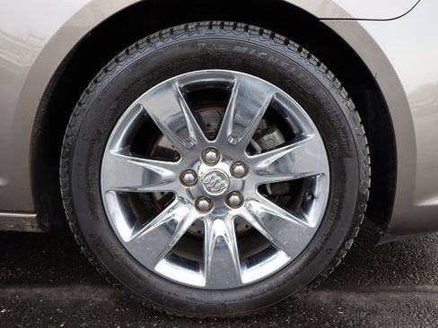 Used 2011 Buick LaCrosse CXS image 10