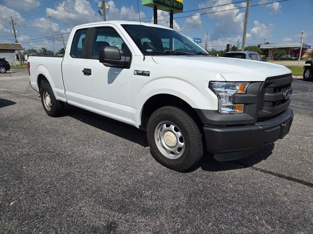 Used 2016 Ford F150 XL w/ Equipment Group 101A Mid RWD image 4