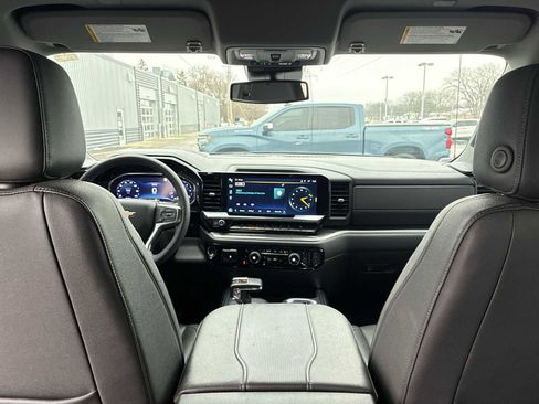 Certified 2023 Chevrolet Silverado 1500 LTZ w/ LTZ Convenience Package II image 20