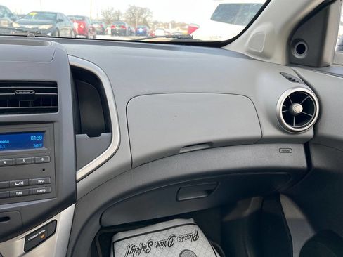 Used 2016 Chevrolet Sonic LS image 19