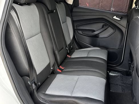 Used 2019 Ford Escape SE AWD/4WD image 21