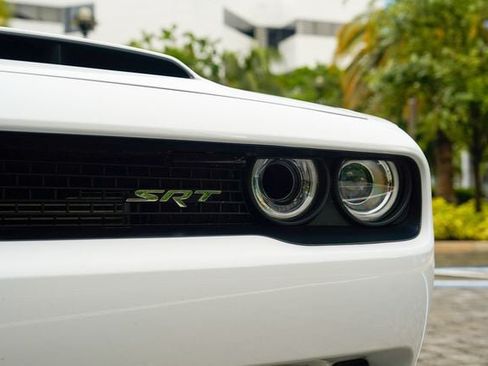 Used 2018 Dodge Challenger SRT Demon RWD image 40