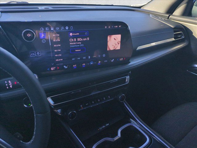 Used 2025 Chevrolet Traverse LT w/ Midnight/Sport Edition FWD image 15