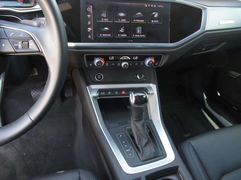 Used 2023 Audi Q3 2.0T Premium Plus AWD/4WD image 19