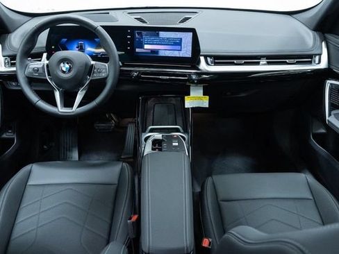 Used 2025 BMW X1 xDrive28i w/ Technology Package AWD/4WD image 19