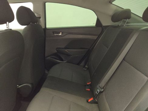 Used 2022 Hyundai Accent SE FWD image 18