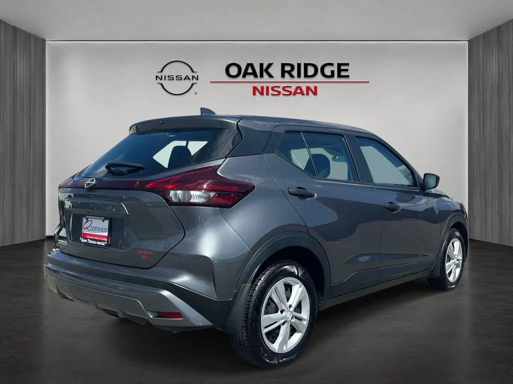 Used 2024 Nissan Kicks S FWD image 3