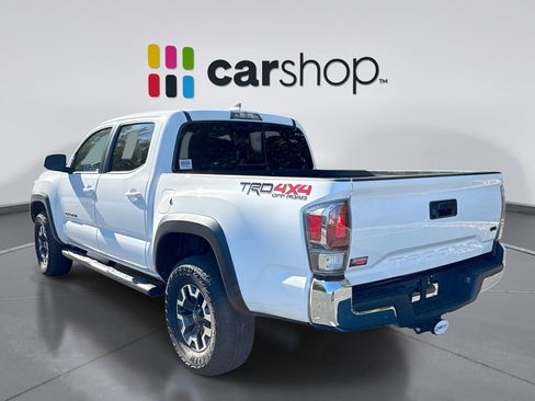 Used 2022 Toyota Tacoma TRD Off-Road image 3