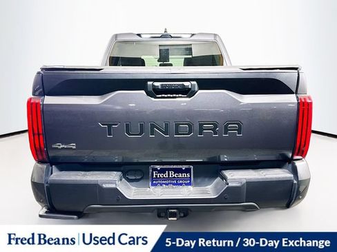Used 2023 Toyota Tundra SR5 w/ SR5 Convenience Package AWD/4WD image 7