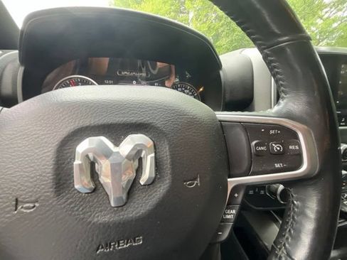 Used 2020 RAM 1500 Big Horn AWD/4WD image 23