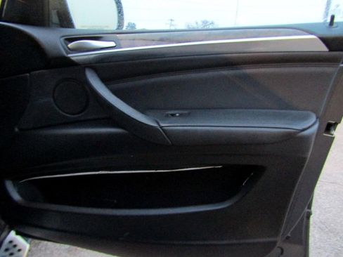 Used 2011 BMW X5 xDrive35i image 14