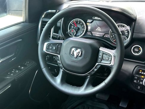Used 2025 RAM 1500 Laramie AWD/4WD image 28
