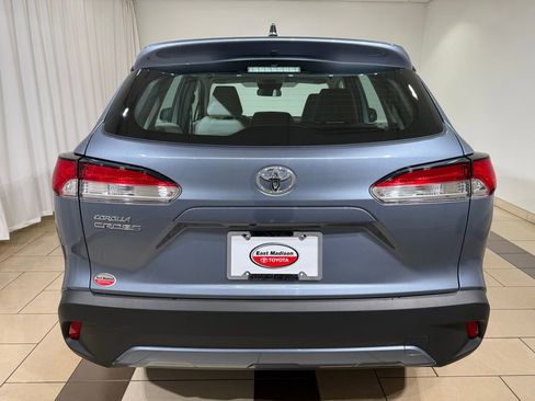 Certified 2025 Toyota Corolla Cross L image 4