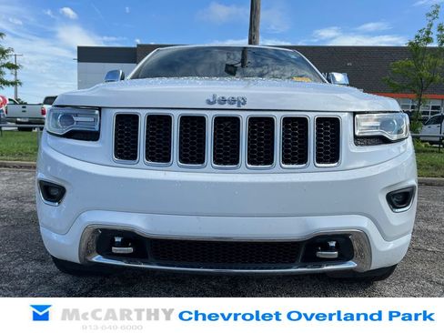 Used 2015 Jeep Grand Cherokee Overland AWD/4WD image 8