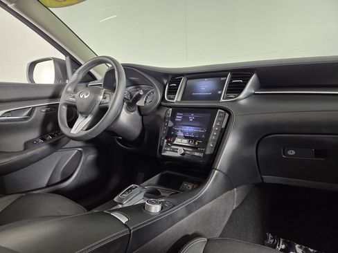 Used 2023 INFINITI QX50 Luxe image 31