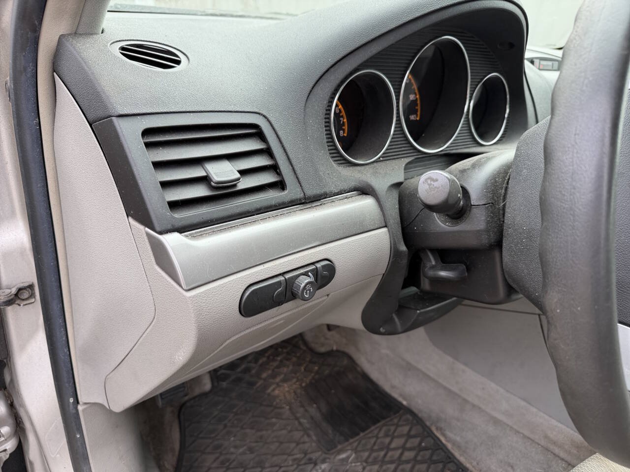Used 2008 Saturn Aura XE w/ Convenience Package FWD image 33