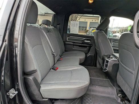 Certified 2023 RAM 2500 Big Horn w/ Night Edition image 31