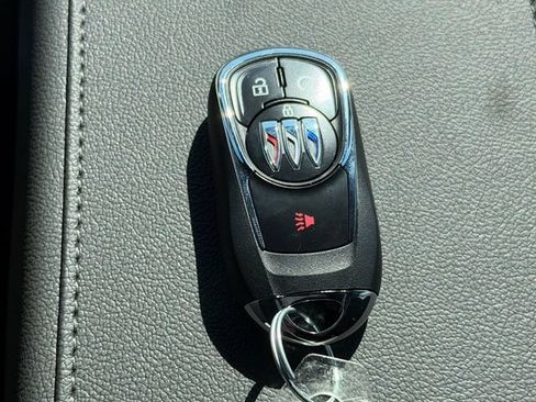 New 2026 Buick Envista Sport Touring FWD image 18