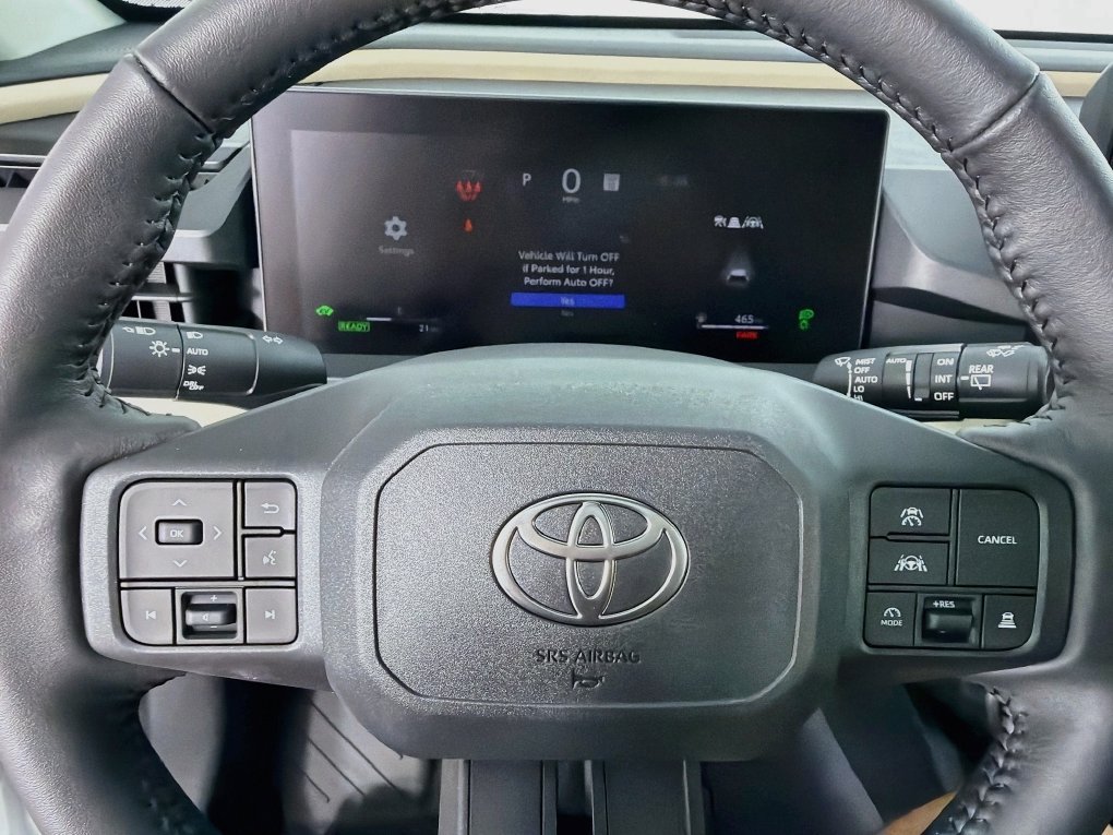 Used 2026 Toyota RAV4 XLE Premium w/ Weather Package FWD image 15