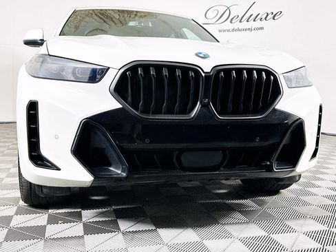 Used 2024 BMW X6 xDrive40i w/ Executive Package AWD/4WD image 31