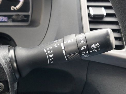 Used 2013 Toyota Venza LE image 22