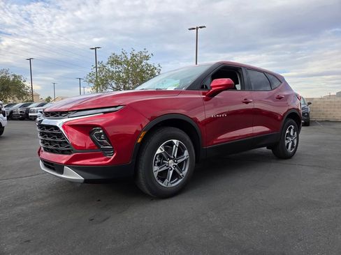 New 2026 Chevrolet Blazer LT image 2