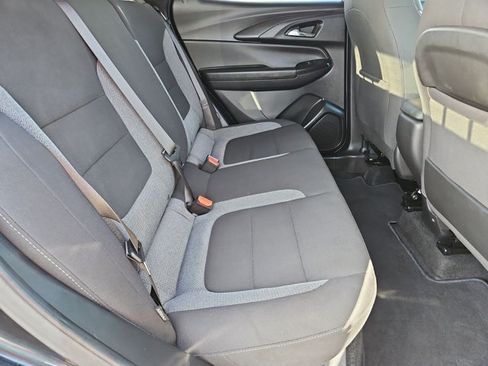 Used 2025 Chevrolet TrailBlazer LT FWD image 18