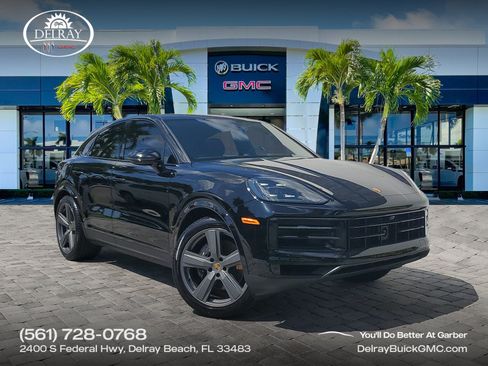 Used 2024 Porsche Cayenne Coupe AWD/4WD image 1