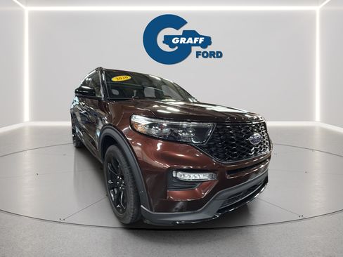 Used 2020 Ford Explorer ST w/ ST Street Pack AWD/4WD image 3