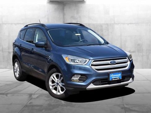 Used 2018 Ford Escape SEL w/ Ford Safe & Smart Package FWD image 2