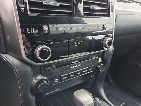 Certified 2023 Lexus GX 460 Premium w/ Premium Package AWD/4WD image 19