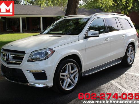 Used 2015 Mercedes-Benz GL 550 4MATIC image 1