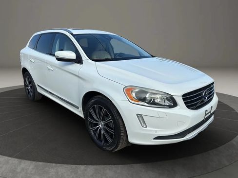 Used 2017 Volvo XC60 T6 Inscription w/ Preferred Option Package AWD/4WD image 3