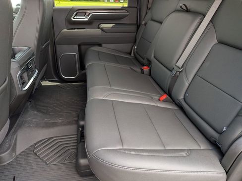 New 2026 Chevrolet Silverado 2500 LTZ w/ LTZ Plus Package AWD/4WD image 24