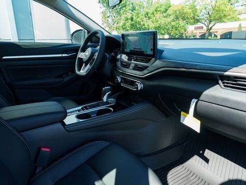 New 2025 Nissan Altima 2.5 SL image 25