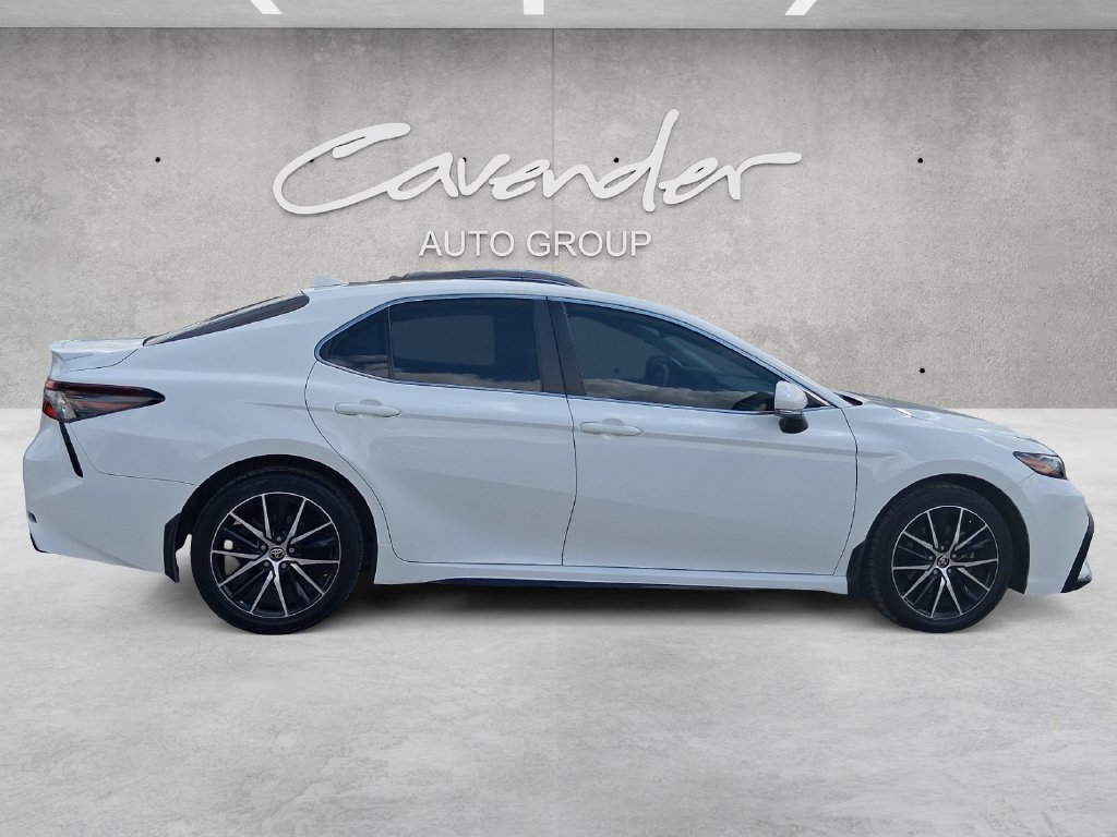 Used 2024 Toyota Camry LE FWD image 17