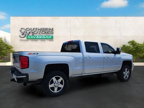 Used 2016 Chevrolet Silverado 2500 LTZ w/ Duramax Plus Package AWD/4WD image 5
