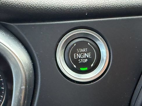 Certified 2021 Chevrolet Blazer LT FWD image 27